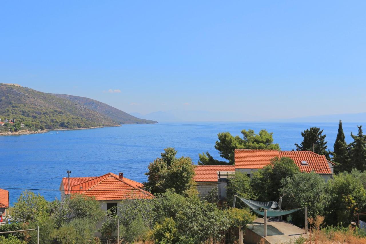 Apartments By The Sea Businci, Ciovo - 9450 Trogir Exterior foto
