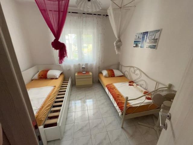 Apartments By The Sea Businci, Ciovo - 9450 Trogir Exterior foto